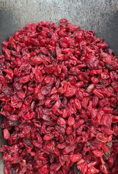 山萸肉的好处有哪些？山茱萸和山萸肉的区别在哪里？